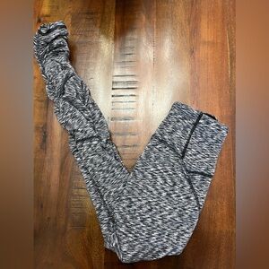 Lululemon Ready To Rulu Tight *28" size 2
